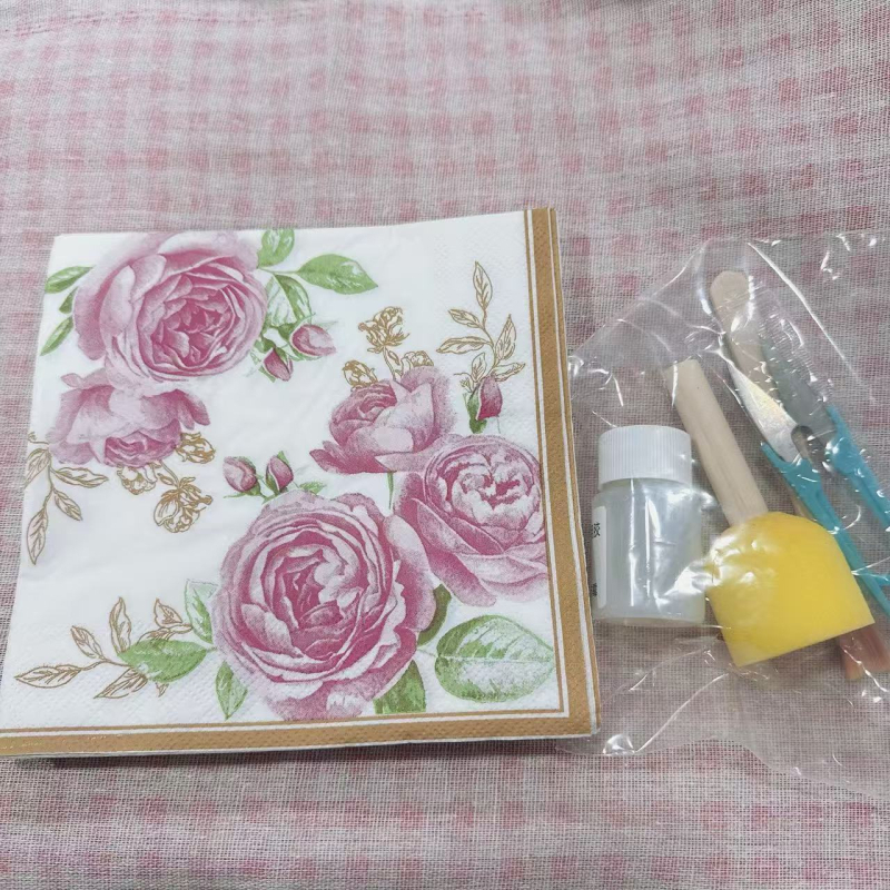 DIY textilná stolná lampa – kreatívne ručne vyrobené nočné svetlo do spálne, pre vek 7–14 rokov