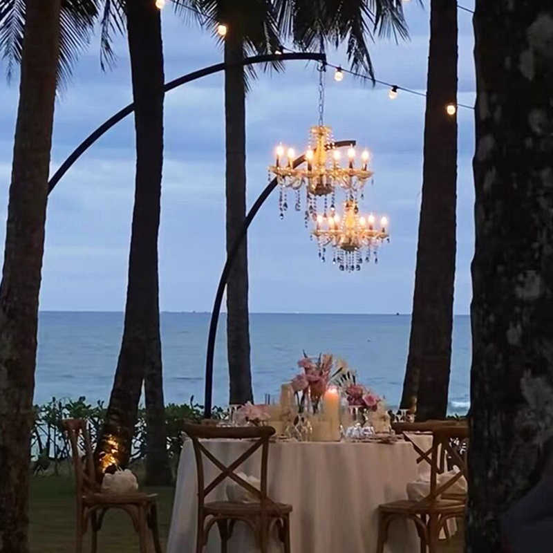 Λαμπατέρ δαπέδου εξωτερικού χώρου με κρυστάλλινο αμπαζούρ, μεταλλικό σώμα από σίδηρο, LED φως, μοντέρνο μινιμαλιστικό στυλ