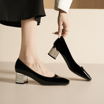 Ženske banketne cipele s kvadratnim vrhom, debelim petama, stražnjim remenom, PU gornji dio, srednja visina potpetice 3-6 cm