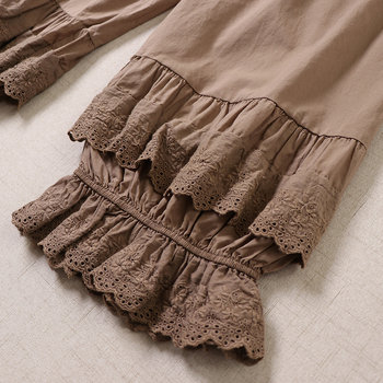 Pamukaste široke hlače s čipkastim izvezom, visokim strukom, duljina do gležnja