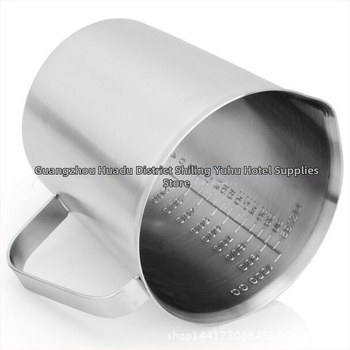 Merací pohár z nerezovej ocele 304 s integrovanou stupnicou, vhodný na čaj s mliekom a kávu; viaceré modely s čiarami a tolerancia ±100 ml.