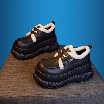 Női mikroszálas mokaszlinok | belső műszőrrel bélés | PU talp | sarokmagasság 8 cm felett