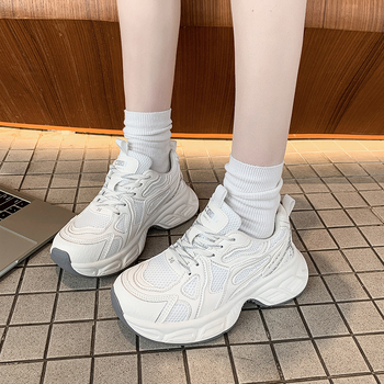 Dámske tenisky casual s hrubou podrážkou, sieťovinový vrchný diel, šnúrky, nízky profil, PU medzipodrážka