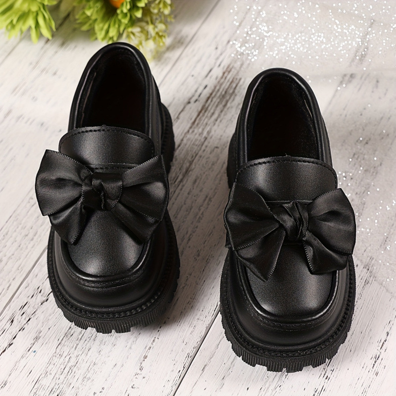 Djevojački loaferi slip-onovi s crnom mašnicom – retro školski britanski stil