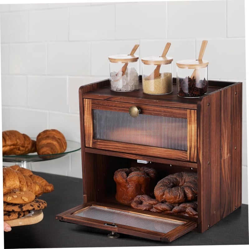 Drevená dvojposchodová uzatvárateľná krabica na skladovanie s držiakom na fľaše korenín – na chlieb, dezerty a ovocie • 1 L objem • masívne drevo