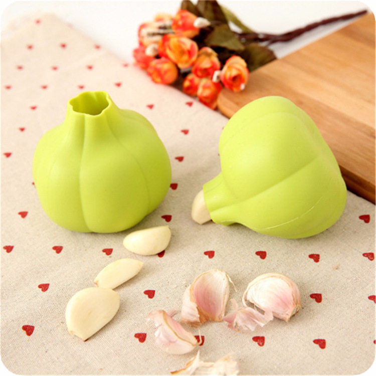 Silikónový ošúpač na cesnak v tvare cesnaku, neelektrický, viacúčelový kuchynský nástroj