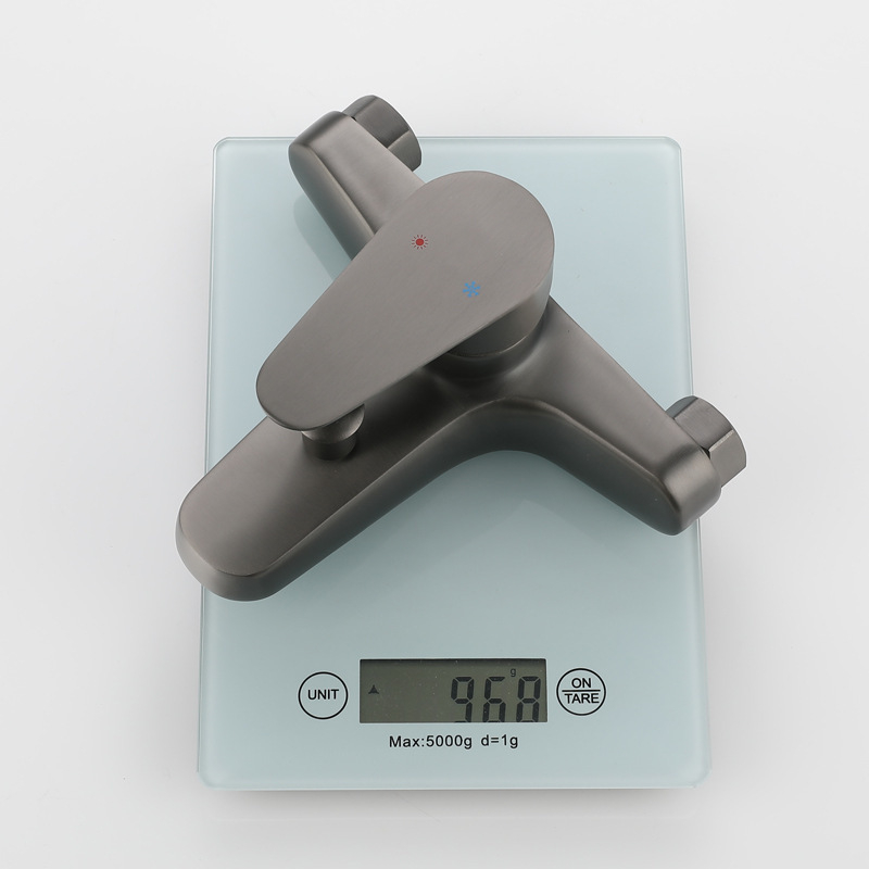 Robinet pentru cadă din oțel inoxidabil 304, finisaj periat, montaj încastrat în perete, amestec cald/rece, design triplu