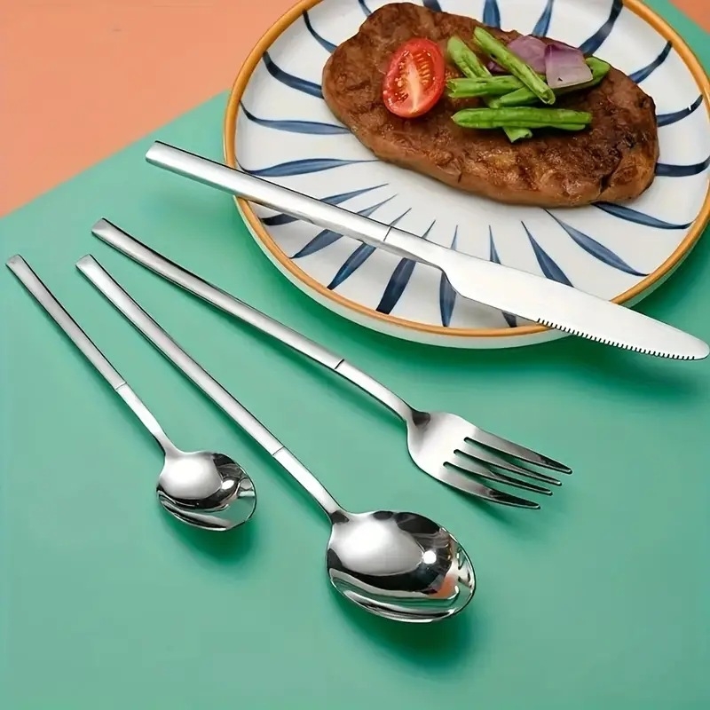 24-dijelni set od nehrđajućeg čelika za zapadnu stolnu upotrebu – nož, vilica i žlica za steak i glavna jela, moderni minimalistički hotelski pribor