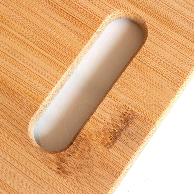 Bambusová doska na krájanie, hrubšia, s vnútorným držadlom, na spracovanie ovocia, domácka kuchyňa (materiál: bambus; vlastnosti: hrubšia; držadlo: vnútorné; použitie: spracovanie ovocia; prostredie: domáca kuchyňa)