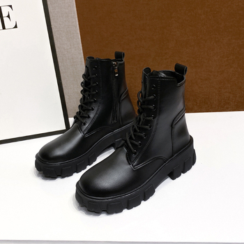 Moteriški Martins batai, korėjieško stiliaus, apvali nosis, šoninis užtrauktukas, vidutinio aukščio kulnas 3–5 cm