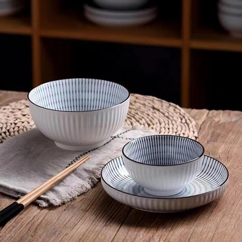 Porcelánová misa s kvetinovým vzorom, kruhový tvar, vhodné do mikrovlnky, s logom