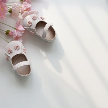 Cipele za bebe i malu djecu – stil princeze, gornji dio od sintetičke kože, zatvarač Velcro, protuklizna potplata