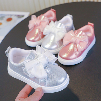 Детски обувки за момичета - нисък връх, горна част от изкуствена кожа, гумена подметка, велкро закопчаване, дишащи, антихлъзгави