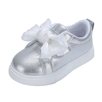 Детски обувки за момичета - нисък връх, горна част от изкуствена кожа, гумена подметка, велкро закопчаване, дишащи, антихлъзгави