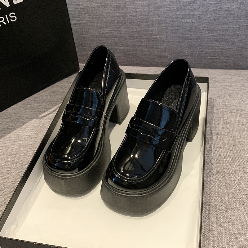 Ženske loafers s izuzetno visokim petom, okrugli vrh, PU gornji dio, PU uložak, gumeni potplat