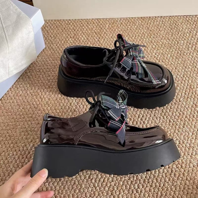 Női Mary Jane lapos cipő, PU felsőrész, fűzővel záródó, alacsony kitten sarok 3 cm alatt, PU talp