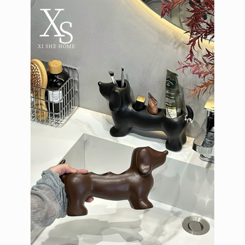 Držiak na zubné kefy s UV sterilizáciou, keramický, upevnenie prísavkou, MM značka