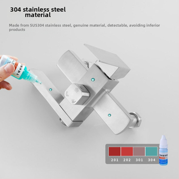 Nerezová oceľová sprchová súprava s nástenným montážou, dažďová hlavica a ručný sprchový, štvorcový tvar