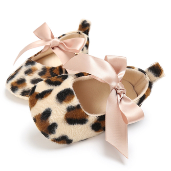 Baba-cipő 0–1 éveseknek, leopárd mintás, vászon felső rész, puha talp, elülső záródás