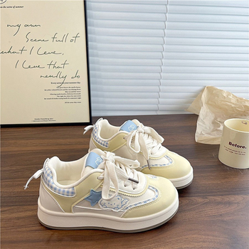 Dámske tenisky s mačacím vzorom, šnúrky — vrchný PU, podrážka z gumy, okrúhla špička, EVA výstelka, nízky strih