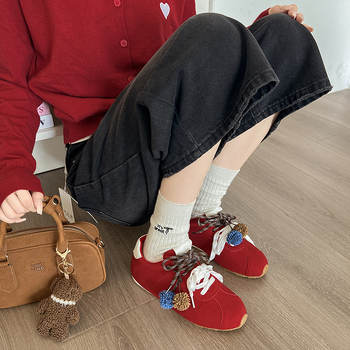 Dexun topánky s odnímateľnou kvetinovou ozdobou, vrchný materiál mikrovlákno, ľahké, zapínanie šnúrkami, gumová podrážka