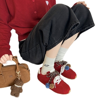 Dexun topánky s odnímateľnou kvetinovou ozdobou, vrchný materiál mikrovlákno, ľahké, zapínanie šnúrkami, gumová podrážka