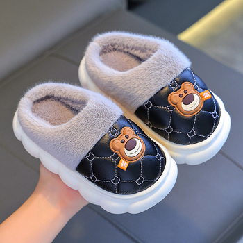 Detské bavlnené papuče s karikatúrnym vzorom (Unisex, vrchný materiál umelá koža, podrážka PVC, pre vek 4–16 rokov)