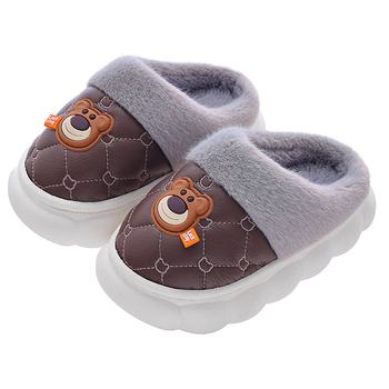 Detské bavlnené papuče s karikatúrnym vzorom (Unisex, vrchný materiál umelá koža, podrážka PVC, pre vek 4–16 rokov)