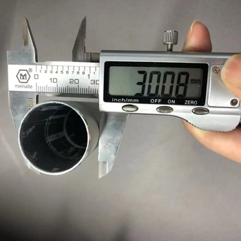 Okrúhla balónová arka s kovovým rámom pre svadby – vonkajšie pozadie pre fotografiu