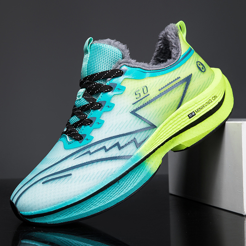 Téli futócipő karbonlemezzel, könnyű, meleg, csúszásálló, EVA talp