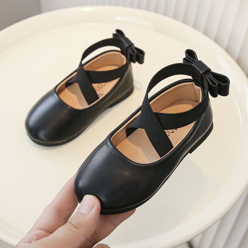 Lányoknak szóló tánccipő, alacsony felsőrész, gumitalp, PU talpbetét, csúszásmentes