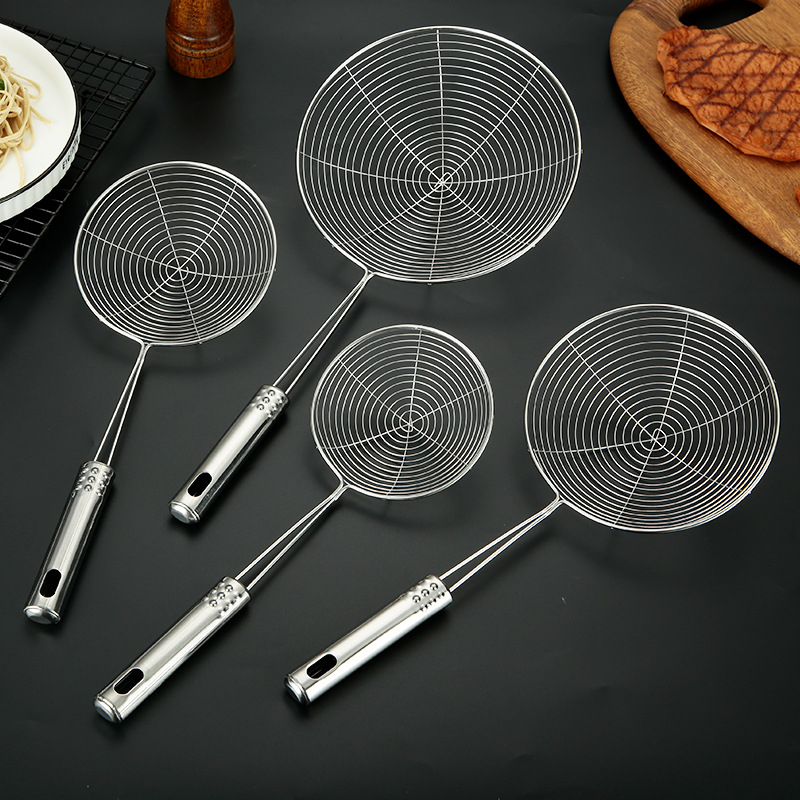 Nerezové sitko s rukoväťou s deviatimi guličkami, veľké sitko na rezance a horúci vývar, proti popáleninám