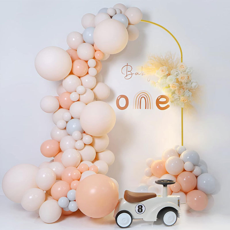 Kované železné svadobné oblúky na balóniky — kartónové balenie, prispôsobiteľné, vhodné na svadby