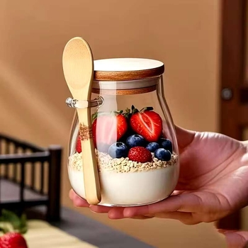 Sklenená nádoba na uskladnenie so drevenou lyžicou, guľatá, hermetický uzáver, viaceré objemy