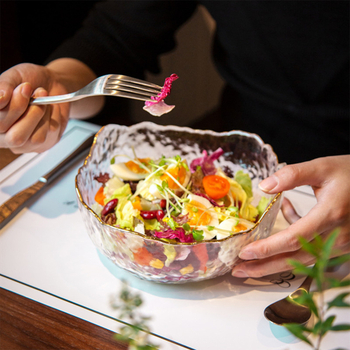 Sklenená misa na šalát, japonský štýl, nepravidelný tvar, jednodielna konštrukcia, mikrovlnná rúra nie je vhodná