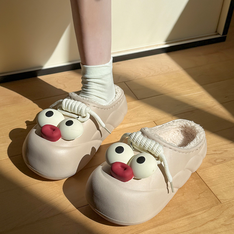 Uždarytų pirštų šlepetės su kailine viduje, vandeniui atspari stora padas, atspari slydimui, vidaus ir lauko naudojimui