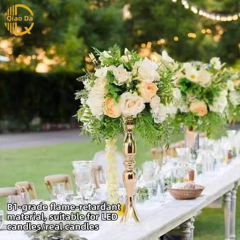 Mermaid Display Stand — zliatina, držiak na sviečky a váza na kvety, moderný svadobný dekor