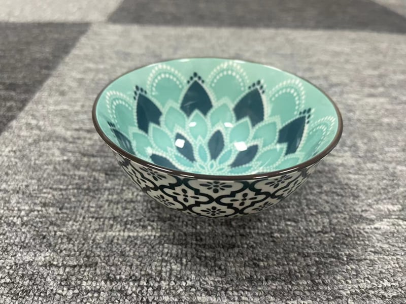 Porcelánová súprava misiek a paličiek na jedlo s vlastným logom, podglazúrované prevedenie, vhodné do mikrovlnky