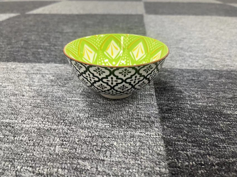 Porcelánová súprava misiek a paličiek na jedlo s vlastným logom, podglazúrované prevedenie, vhodné do mikrovlnky