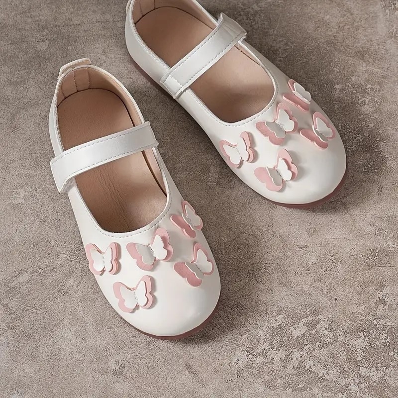 Mamimila dievčenské topánky princezná s 3D motívom motýľa, PU vrchná časť, zapínanie na suchý zips, vnútorná výstelka z umelej kože, gumová podrážka