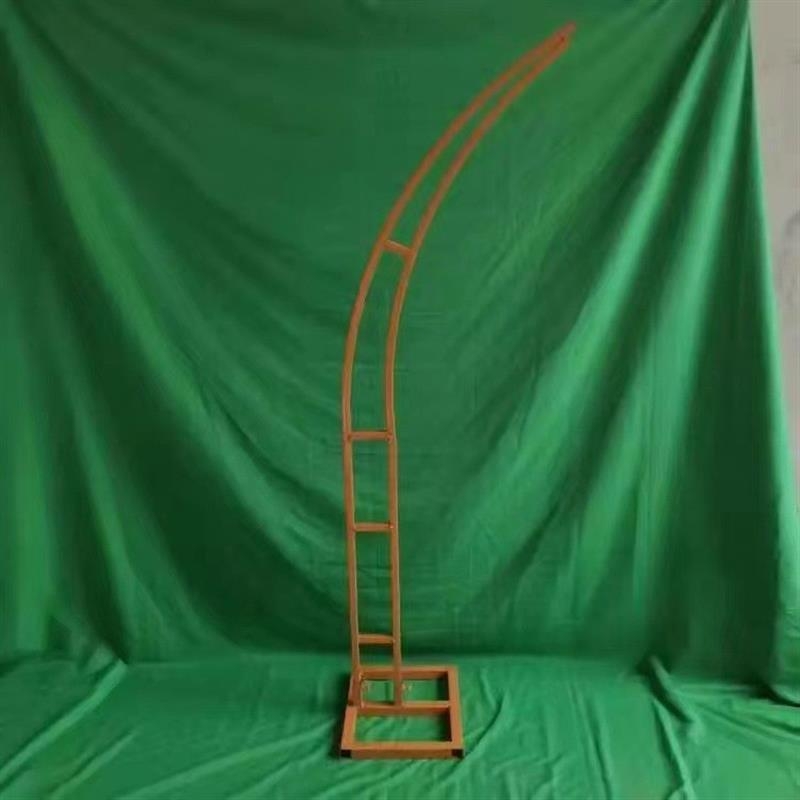 Svadobný oblúk na kvety z železa, tvar krávieho rohu, vonkajšia záhrada (Príležitosť: Svadba; Darček: Osobný dar; Kategória: Darčeková krabička; Narodeniny; Vianoce)