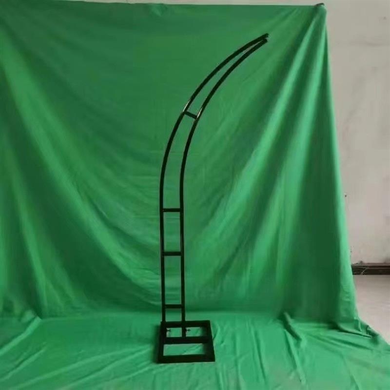 Svadobný oblúk na kvety z železa, tvar krávieho rohu, vonkajšia záhrada (Príležitosť: Svadba; Darček: Osobný dar; Kategória: Darčeková krabička; Narodeniny; Vianoce)