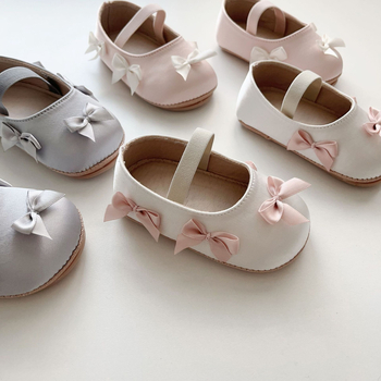 Topánky pre batoľatá pre dievčatá so zapínaním na suchý zips, vrchný diel zo hodvábu, podrážka z gumy, PU vložka, podšívka z umelej kože