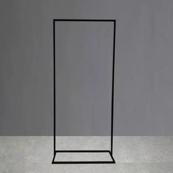 Výstavný stojan s kvadratickým oblúkom z kovaného železa na svadby — Shengda, galvanizovaná oceľová rúra, kartónové balenie, vlastné spracovanie