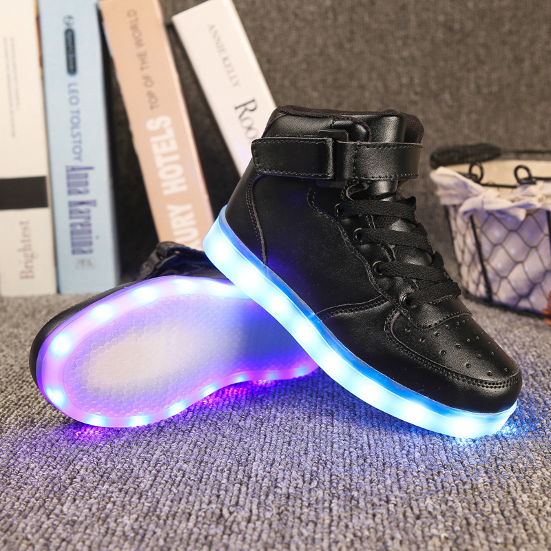 Detské tenisky s LED svetlom, s Velcro remienkom a elastickou páskou, USB nabíjateľné, vysoký vrchný diel, pre vek 6-30 rokov