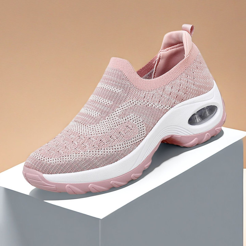 Női Fly-Knit cipő légpárnával, alacsony felső rész, kerek orr, gumírozott talp, klínos sarok 3–5 cm