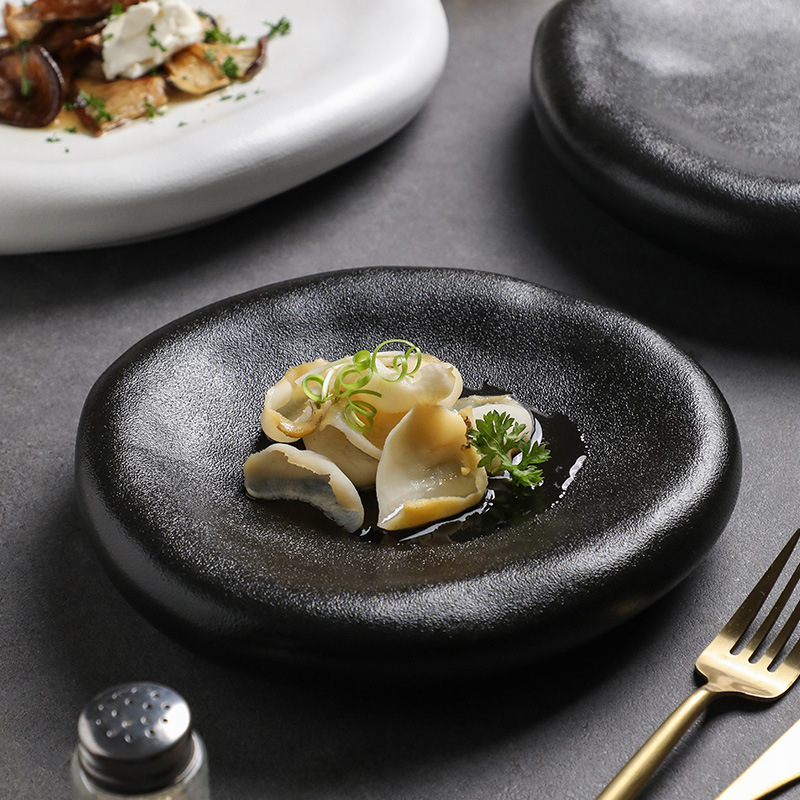 Misa na sashimi — Keramické, japonský štýl, nepravidelný tvar, povrch pod glazúrou, prispôsobiteľné