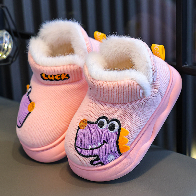 Unisex detské zamatové papuče do interiéru, pre vek 7–12 rokov, vzor karikatúr, podrážka PVC