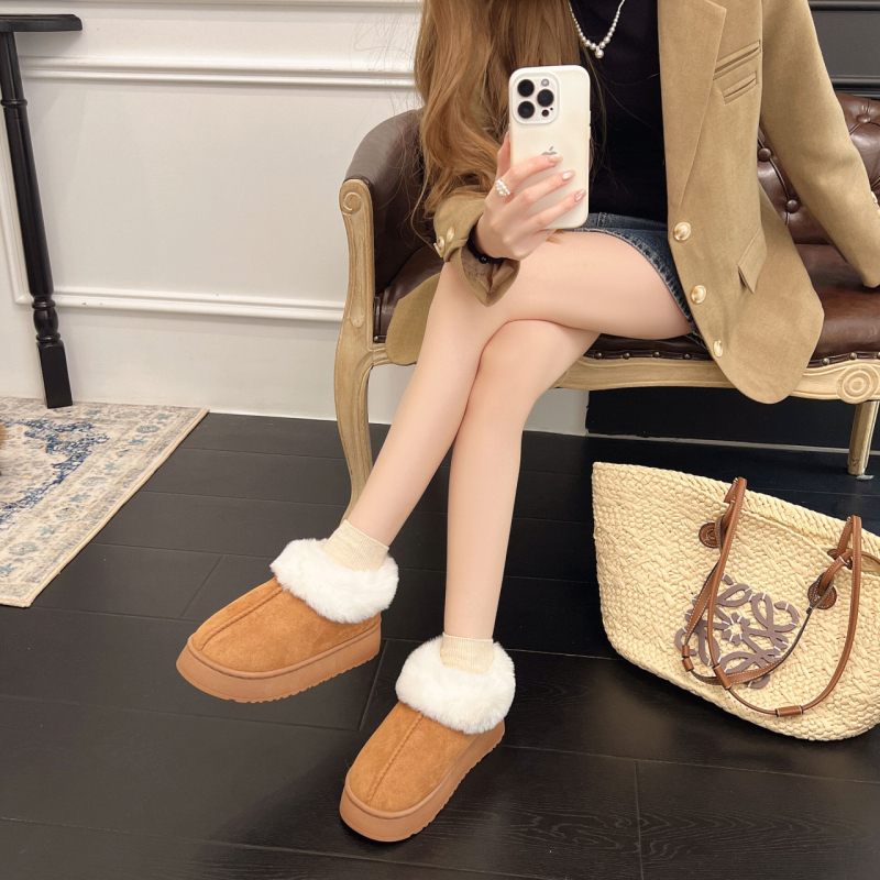 Moteriški žieminiai PU batai su dirbtiniu kailiu, anti-slydimo gumos padas, slip-on, platforma 3–5 cm