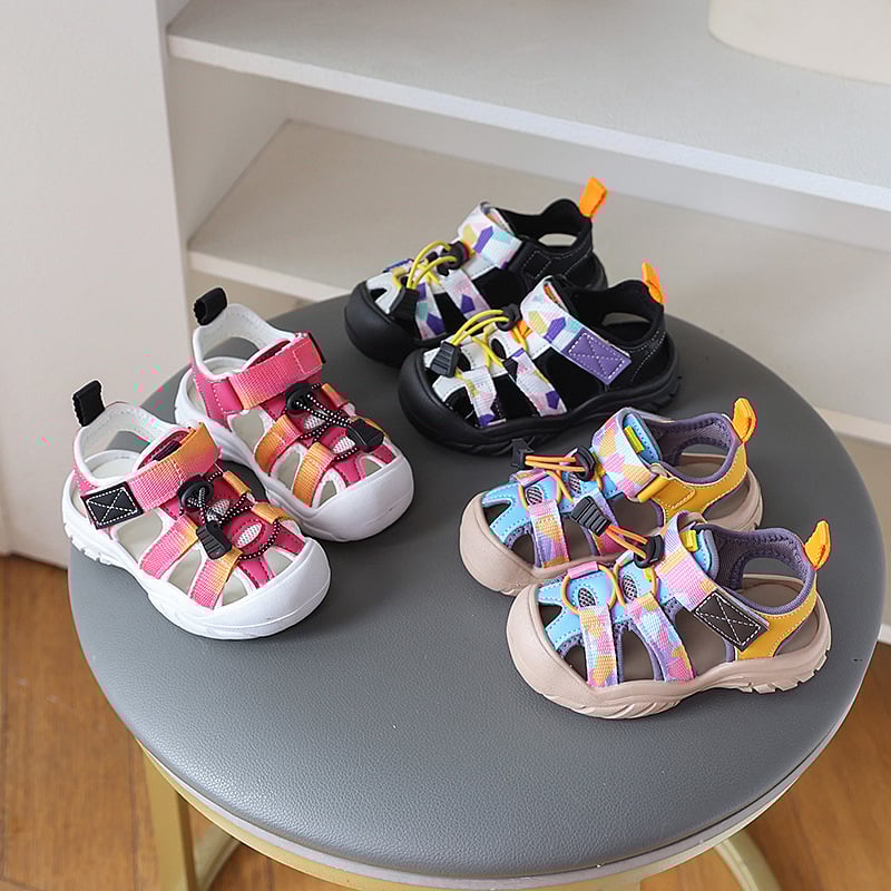 Detské športové sandále – unisex, PVC vrchný diel a podrážka, zapínanie na suchý zips, protišmyková podrážka, pre vek 1–6 rokov